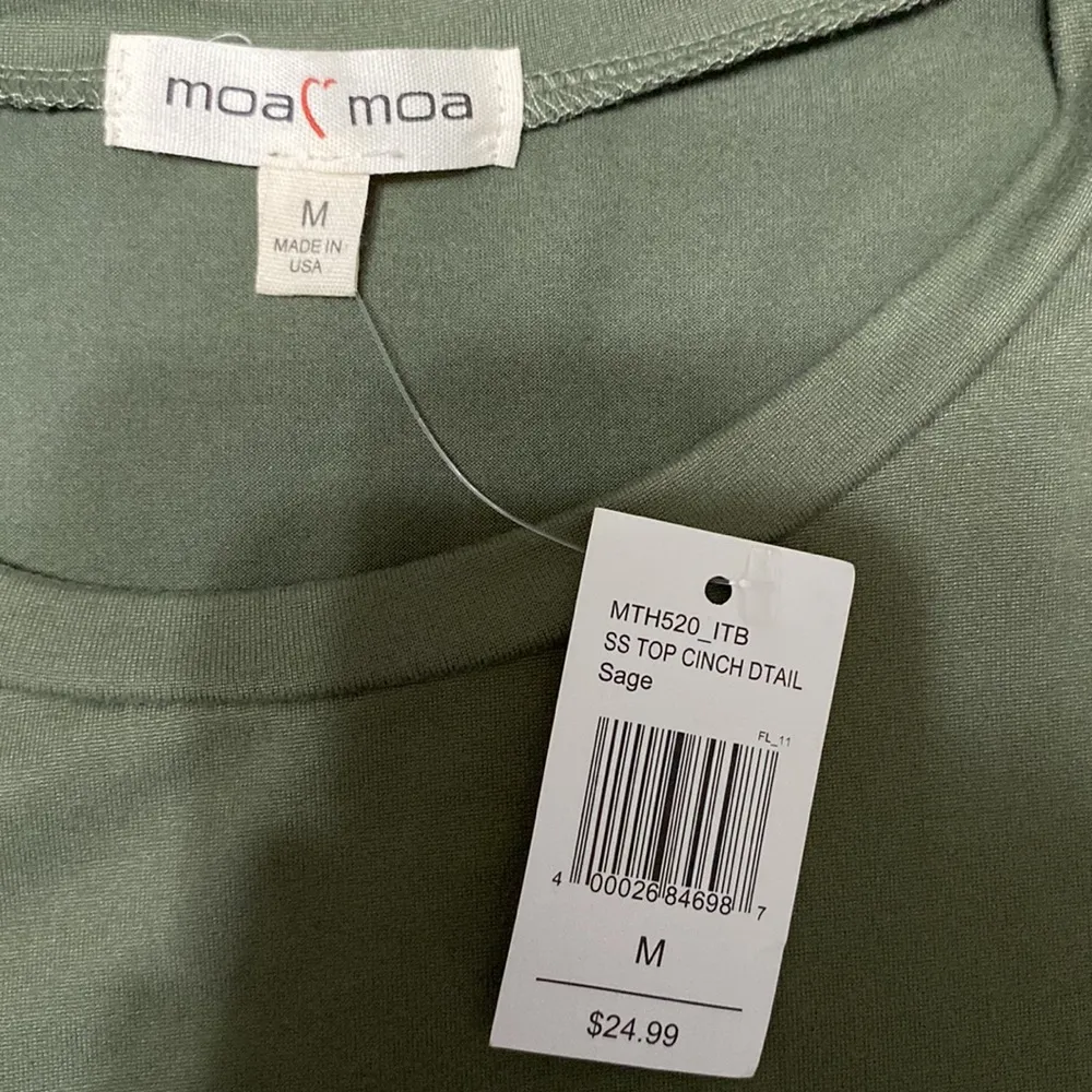 Moa Moa Sage Green Ruched Front Short Sleeve Crop Top Size M - Image 2