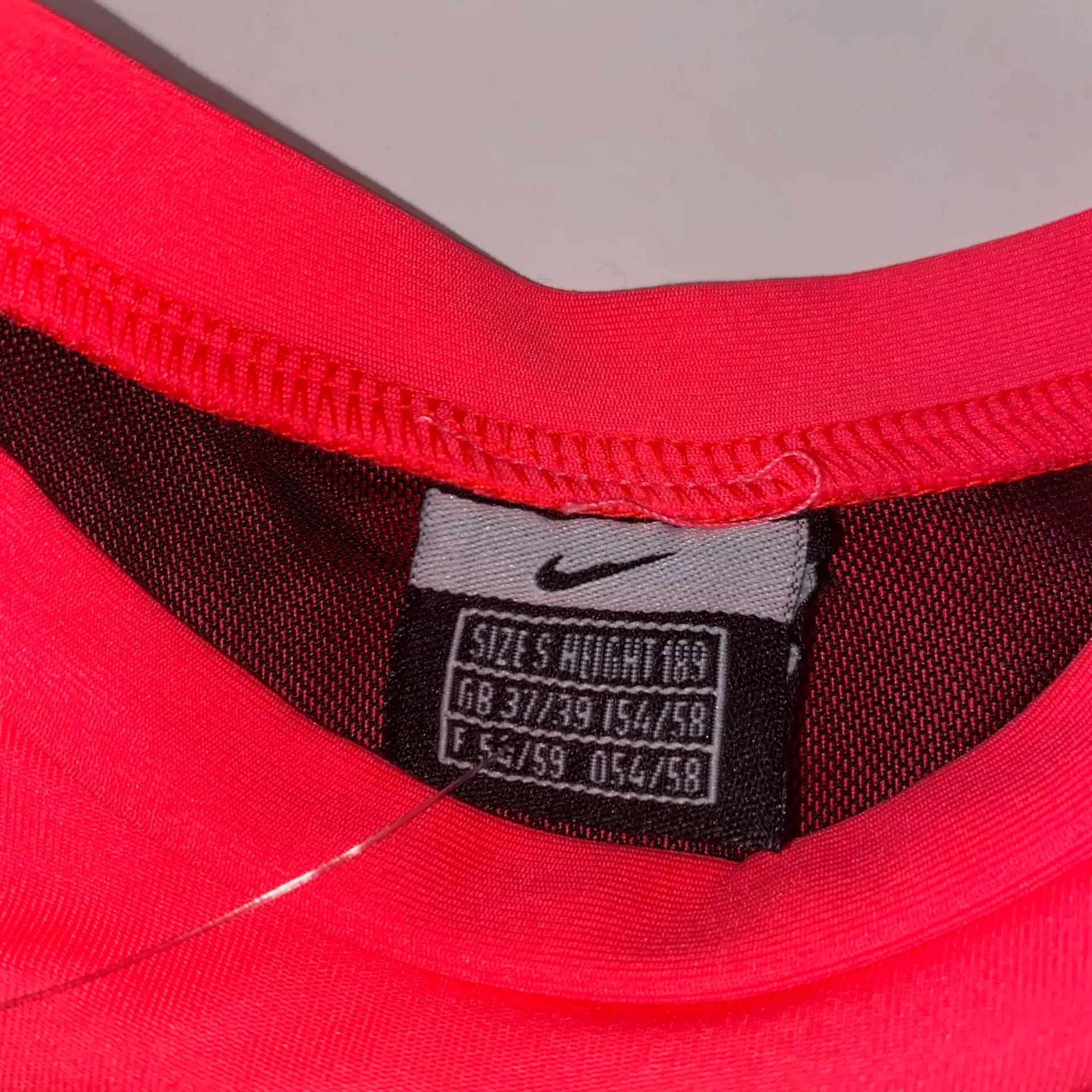 Nike Pro Intertwist Sport Bra - Image 4