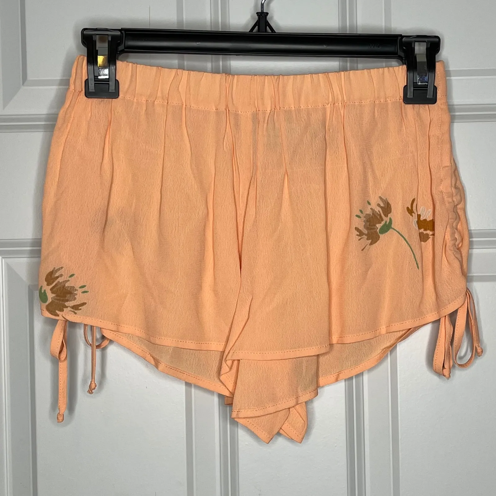 Flynn Skye Women Small Peach Floral Print Drawstring Side Shorts Elastic Waist - Image 3