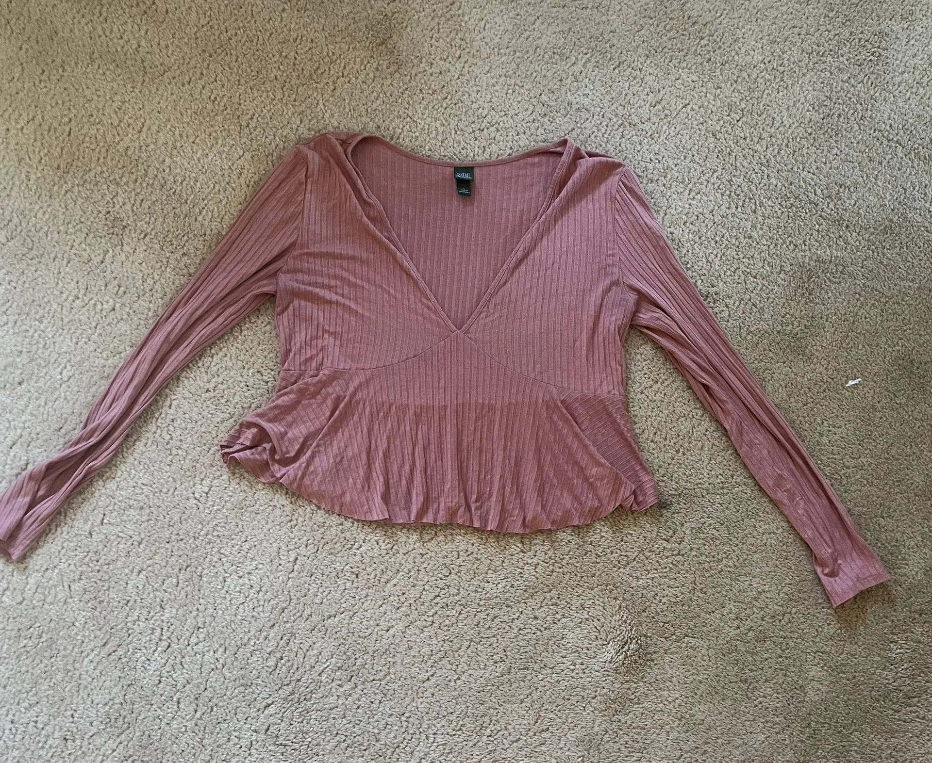 Wild Fable Pink V Neck Ribbed Top - Image 3