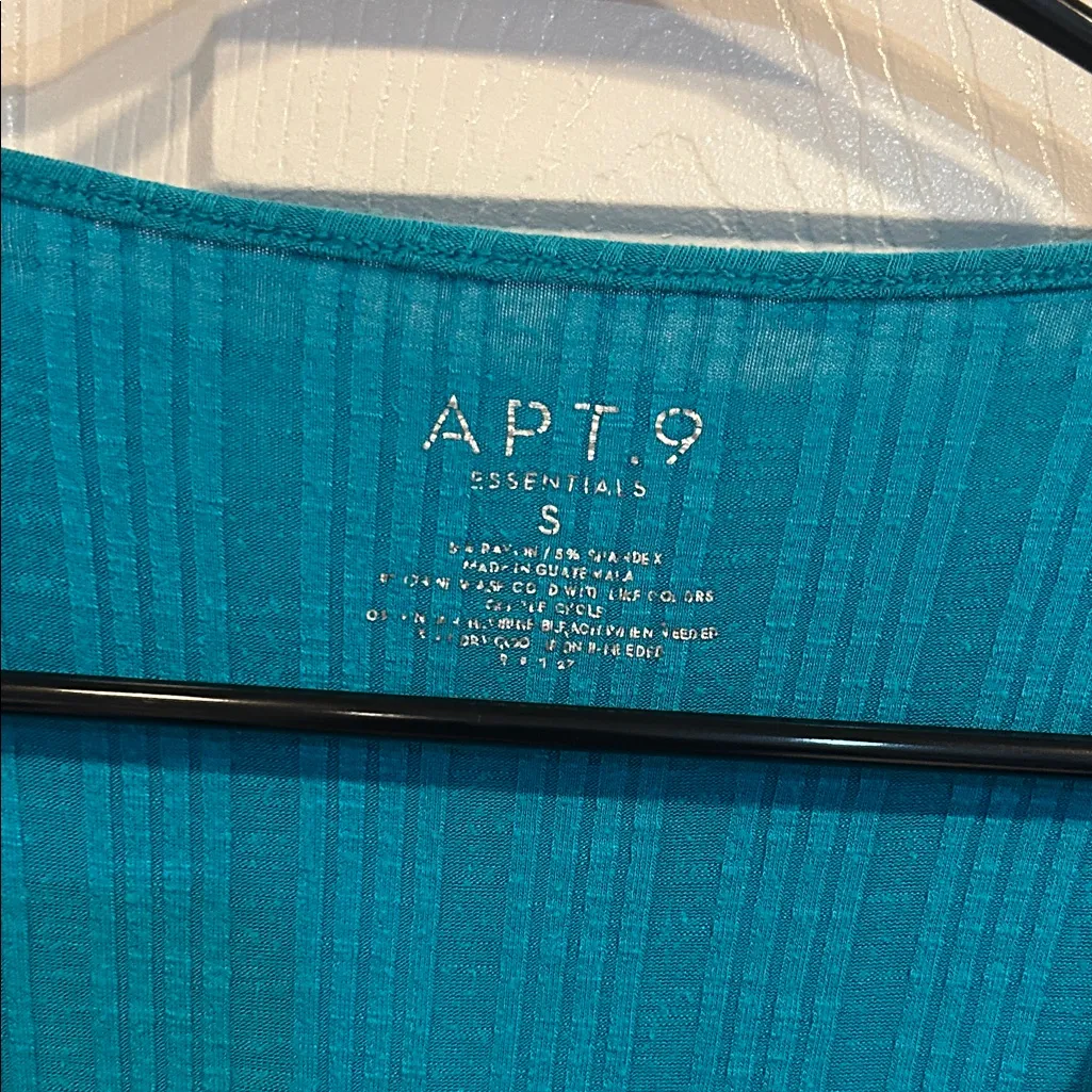 Apt. 9 Teal Short Sleeve Women's Top - Image 2