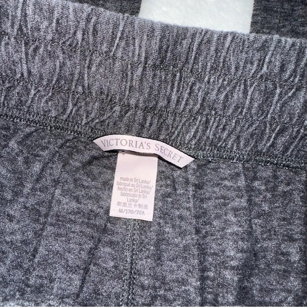 Victoria’s Secret Lightweight Bling Joggers! - Image 3