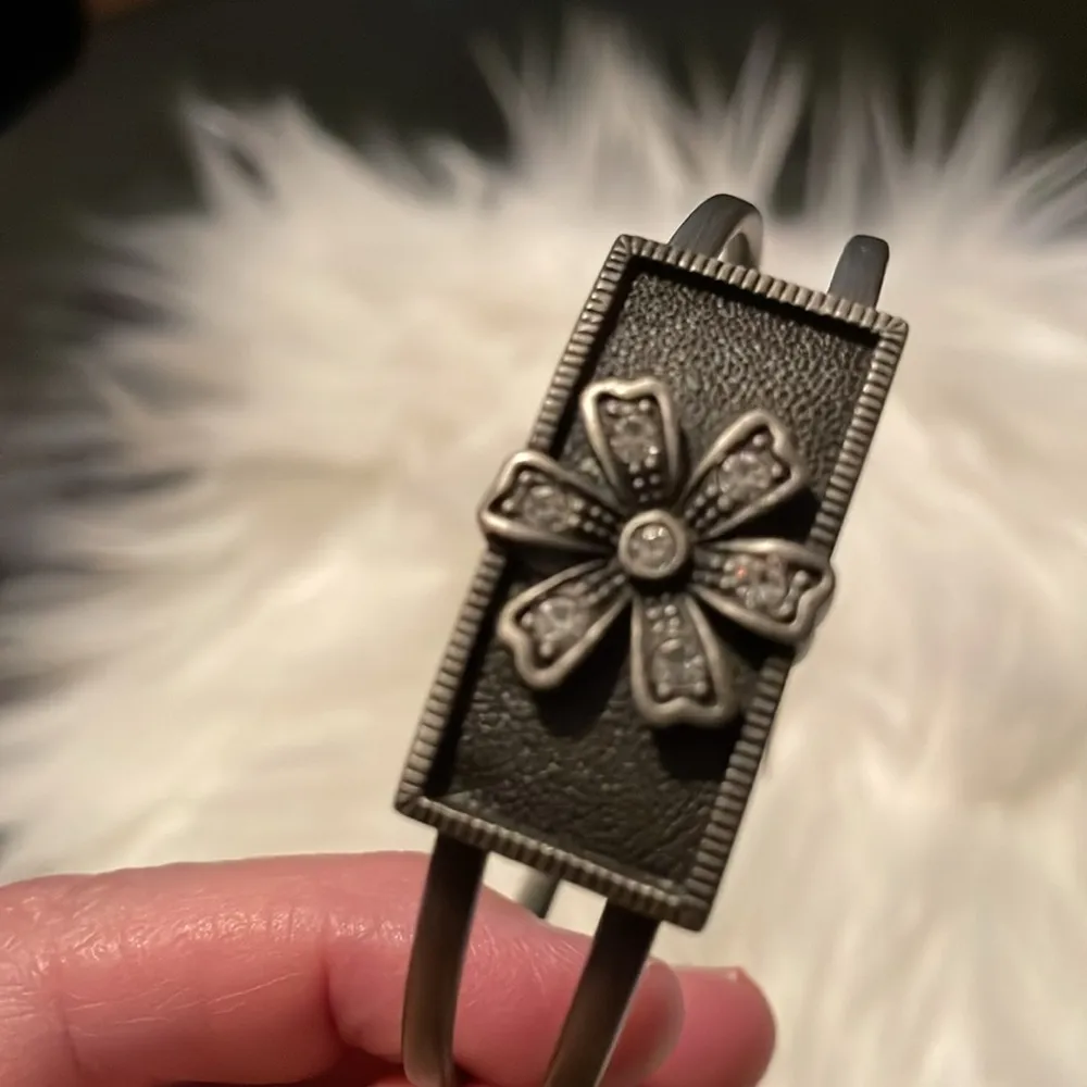 Thalia Sodi hinged bracelet, NWT - Image 2