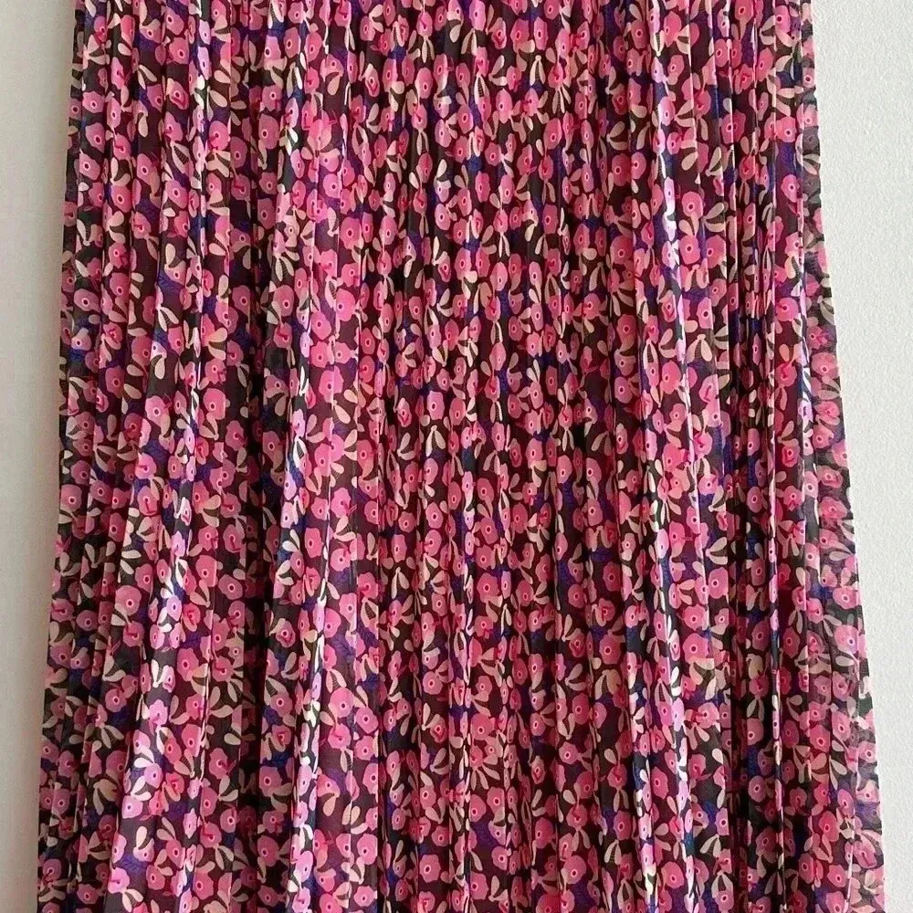 WD.NY Floral Pleated Midi Skirt, Size Medium - Image 14