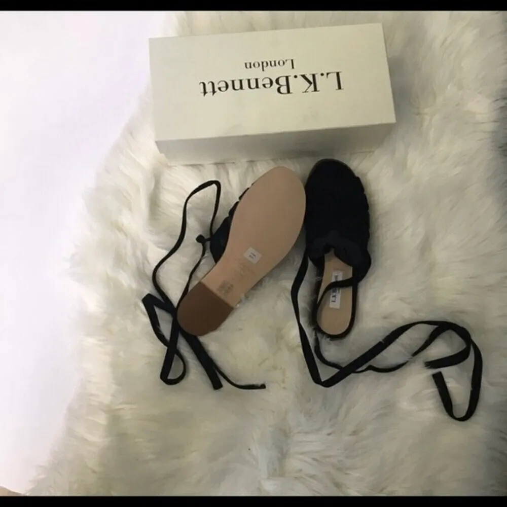 L.k. Bennett Selma Suede Bla - Image 4