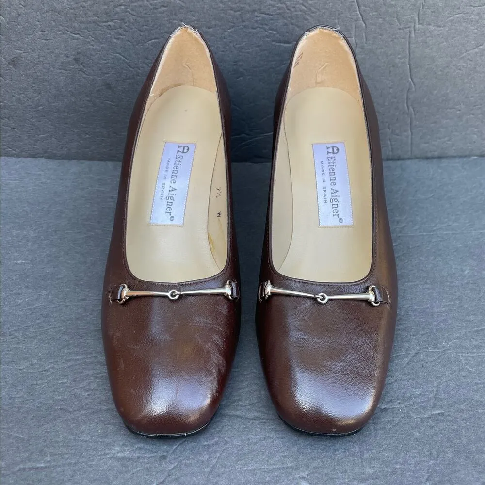 Vintage Etienne Aigner Brown Leather Pumps 7.5 Wide Horse Bit - Image 2
