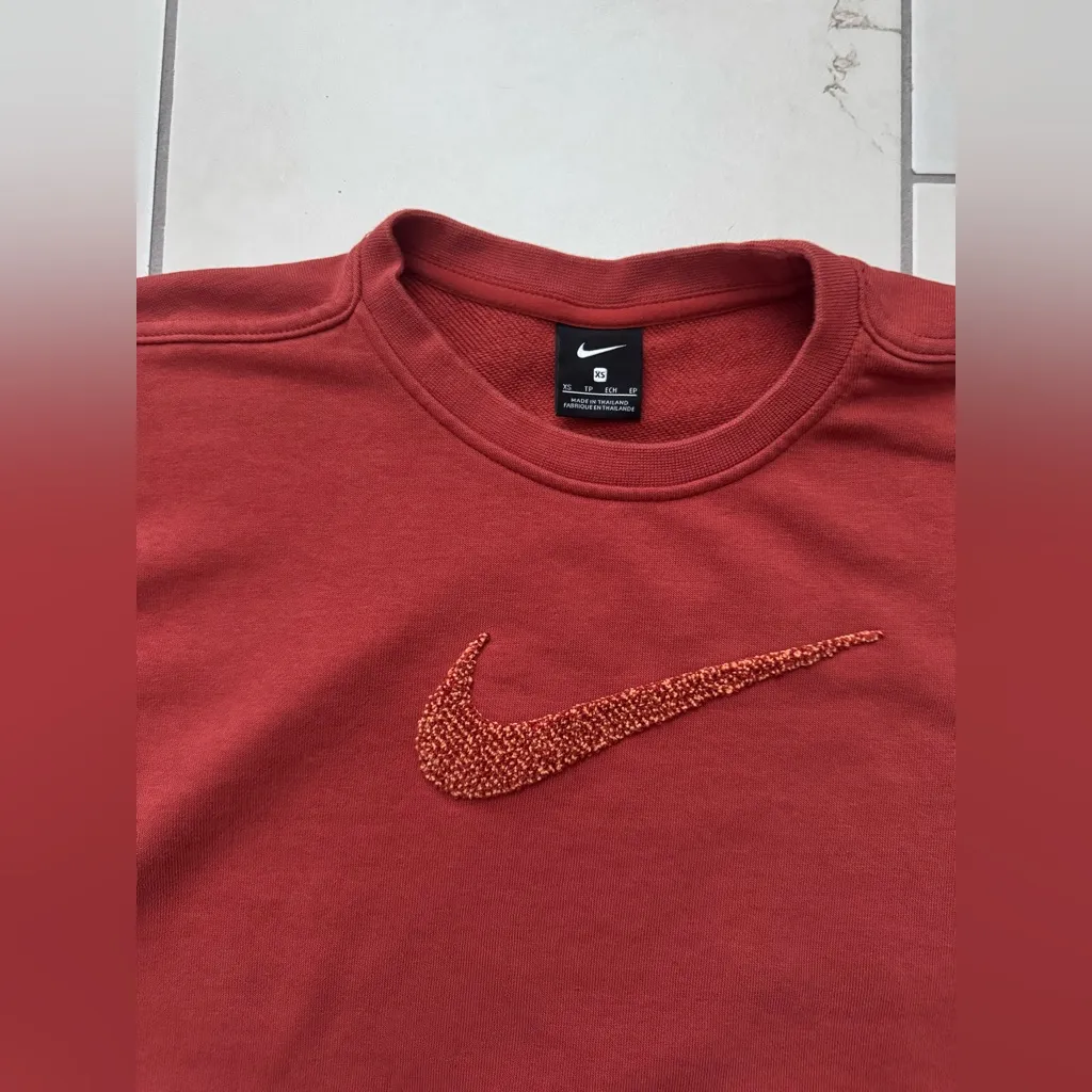 Nike Women’s Dri-FIT Get Fit Crewneck Sweatshirt (Style DJ0774-895) Size XS EUC - Image 7