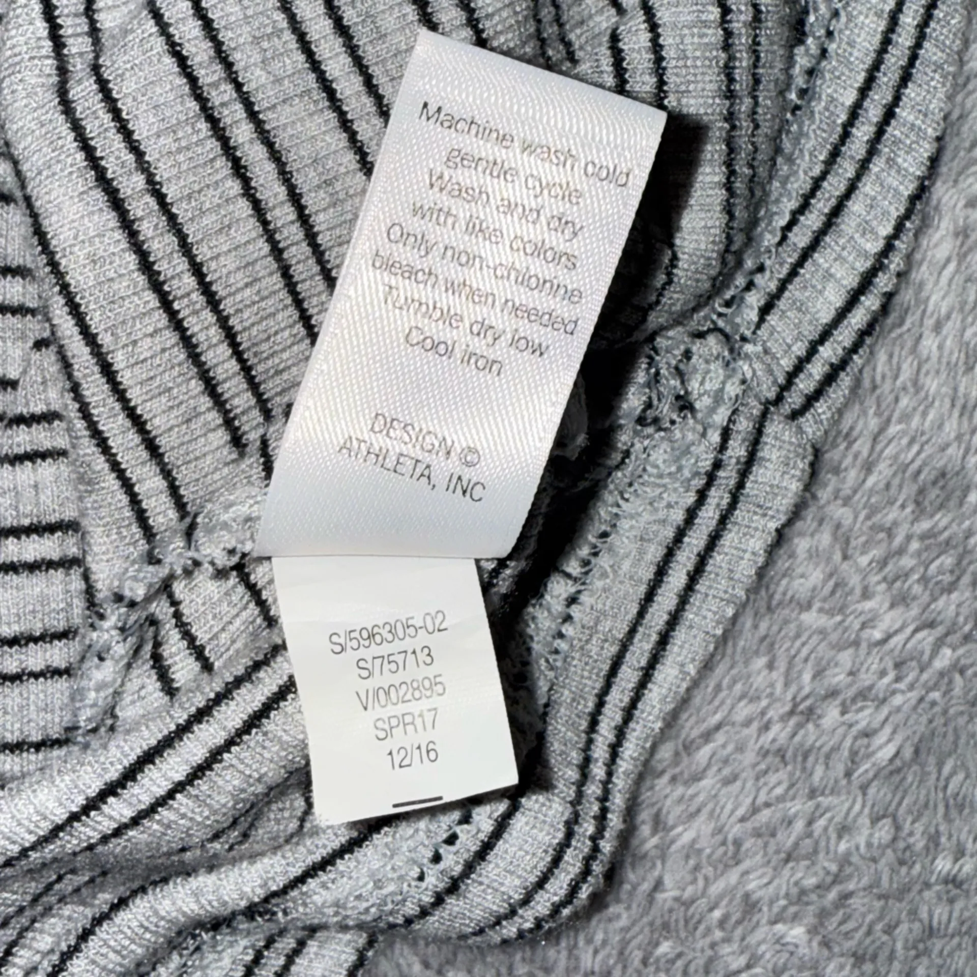 ATHLETA hermosa Henley maxi dress size small - Image 9