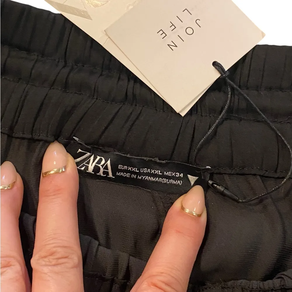 Zara New Black Wide Flowing Trousers High-waist elastic waistband Extra-wide leg - Image 8