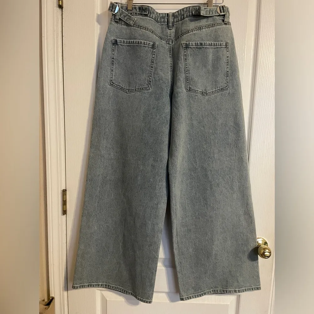 NWOT RSQ Women's Wide-Leg Jeans Medium Wash 29 Adjustable Waist Streetwear - Image 2