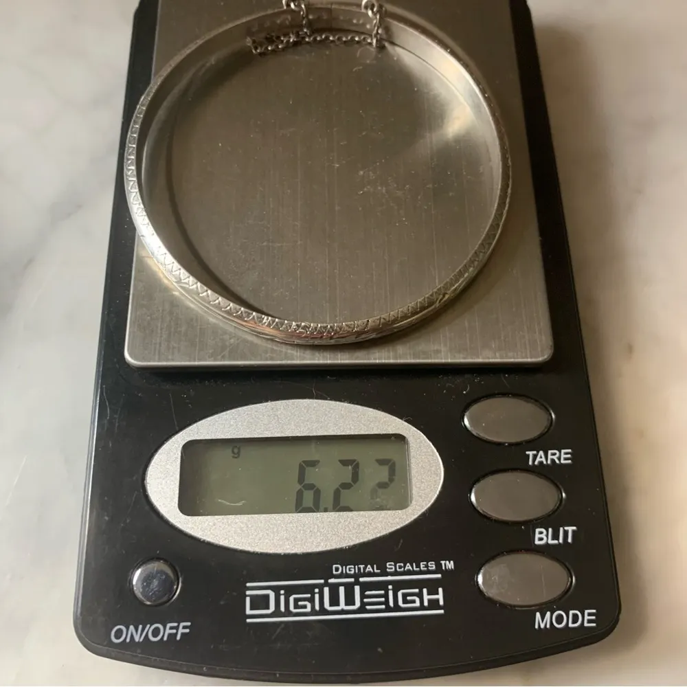 VTG Marked SA Etched Hinge Bangle Braclet Sterling Silver 925 Safety Catch - Image 9