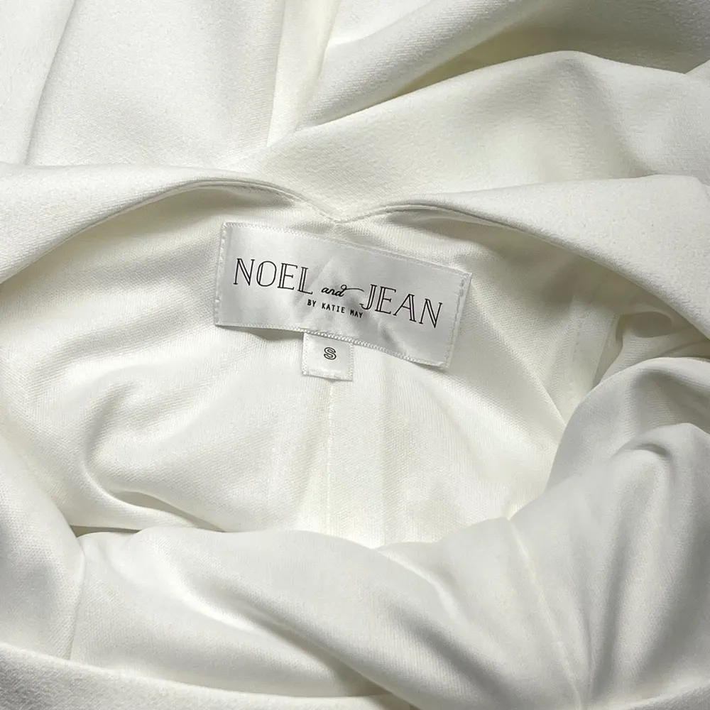 Noel and Jean by Katie May Heiress Slit Long Sleeve Mermaid Gown - Image 8