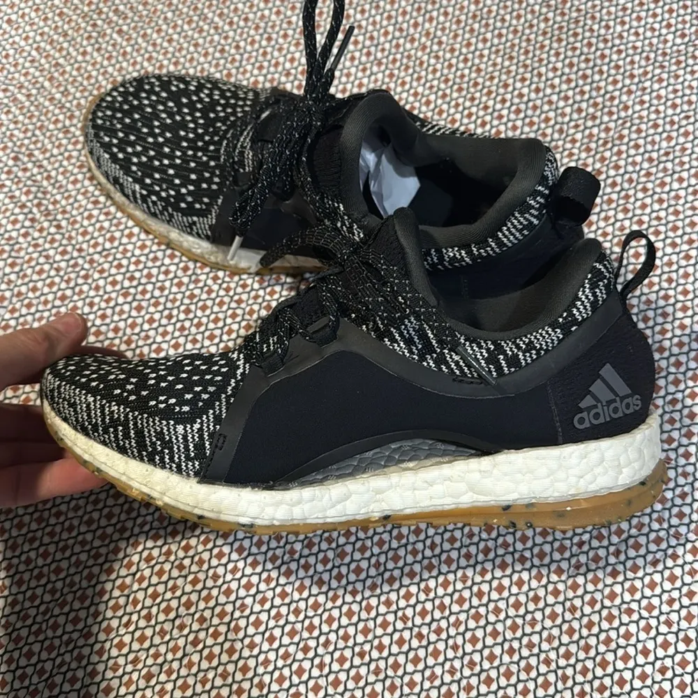 ADIDAS Pure Boost X ATR Running Shoes 7 black white - Image 10