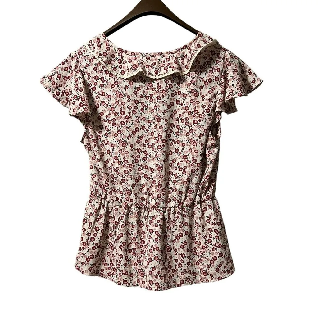 All‎ In Favor Floral V-Neck Ruffle Top Size Medium - Image 2