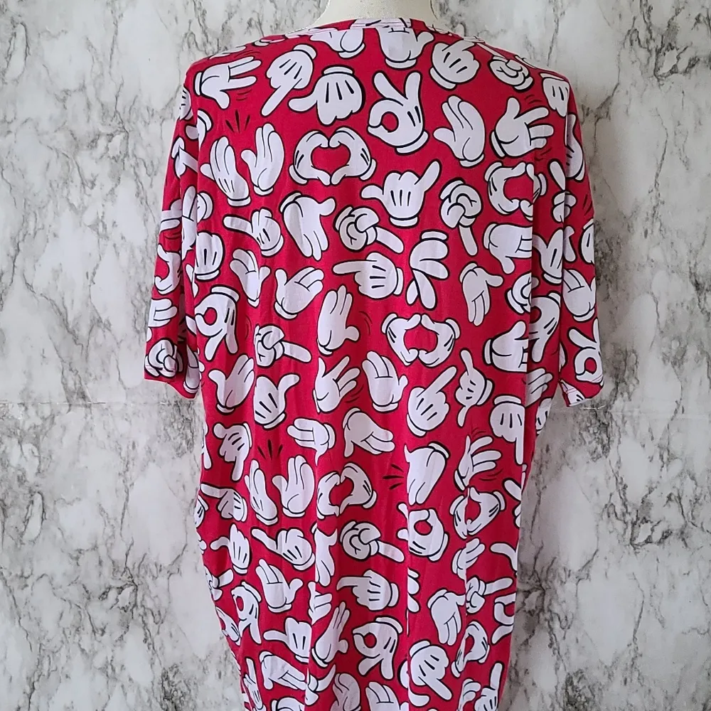 Lularoe Irma Disney tunic size medium - Image 4