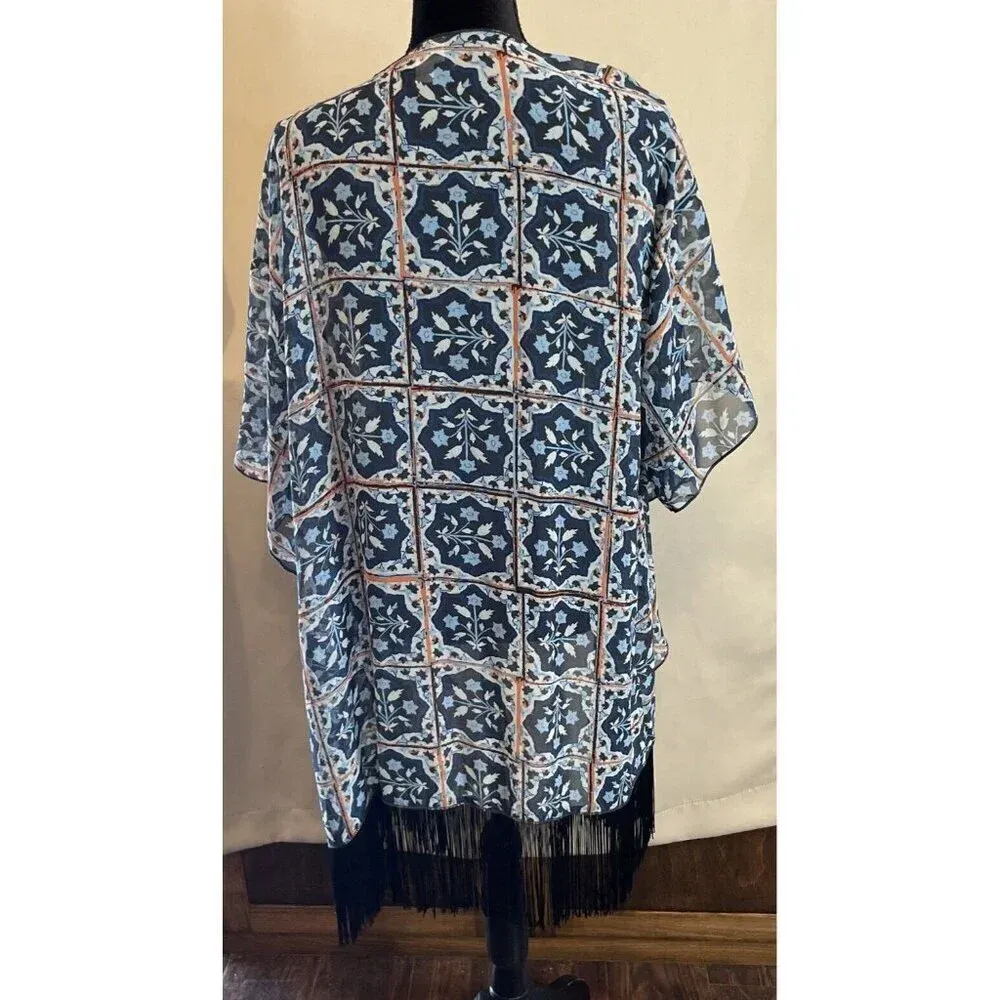 Lularoe Women’s Size Large Blue Floral‎ Black Fringe Kimono Cover Up Boho Beach - Image 2