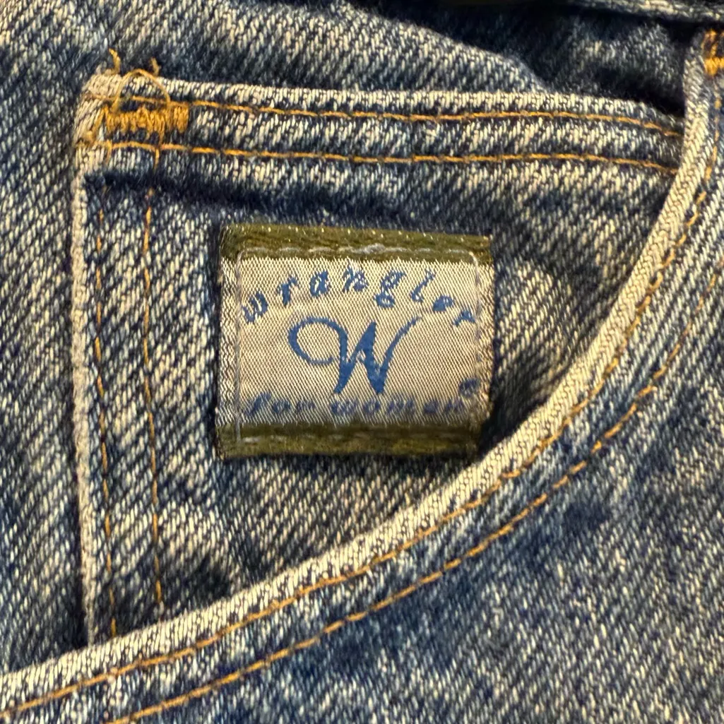 Wrangler for Women Vintage Mom Jeans High Waist Jean Shorts Jorts Size 12 - Image 2