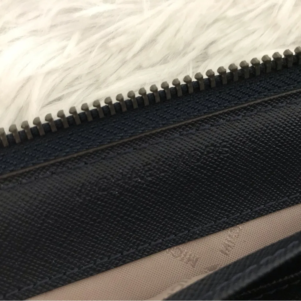 MICHAEL KORS Adele Midnight Leather Zip Around Continental Wallet‎ - Image 10