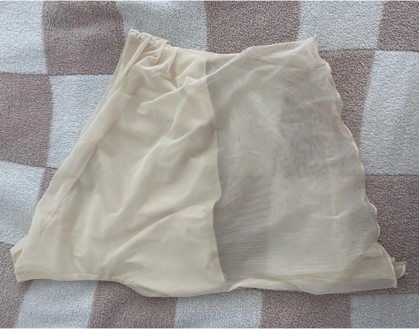 Princess Polly Gilda Asymmetric Top Cream - Image 2