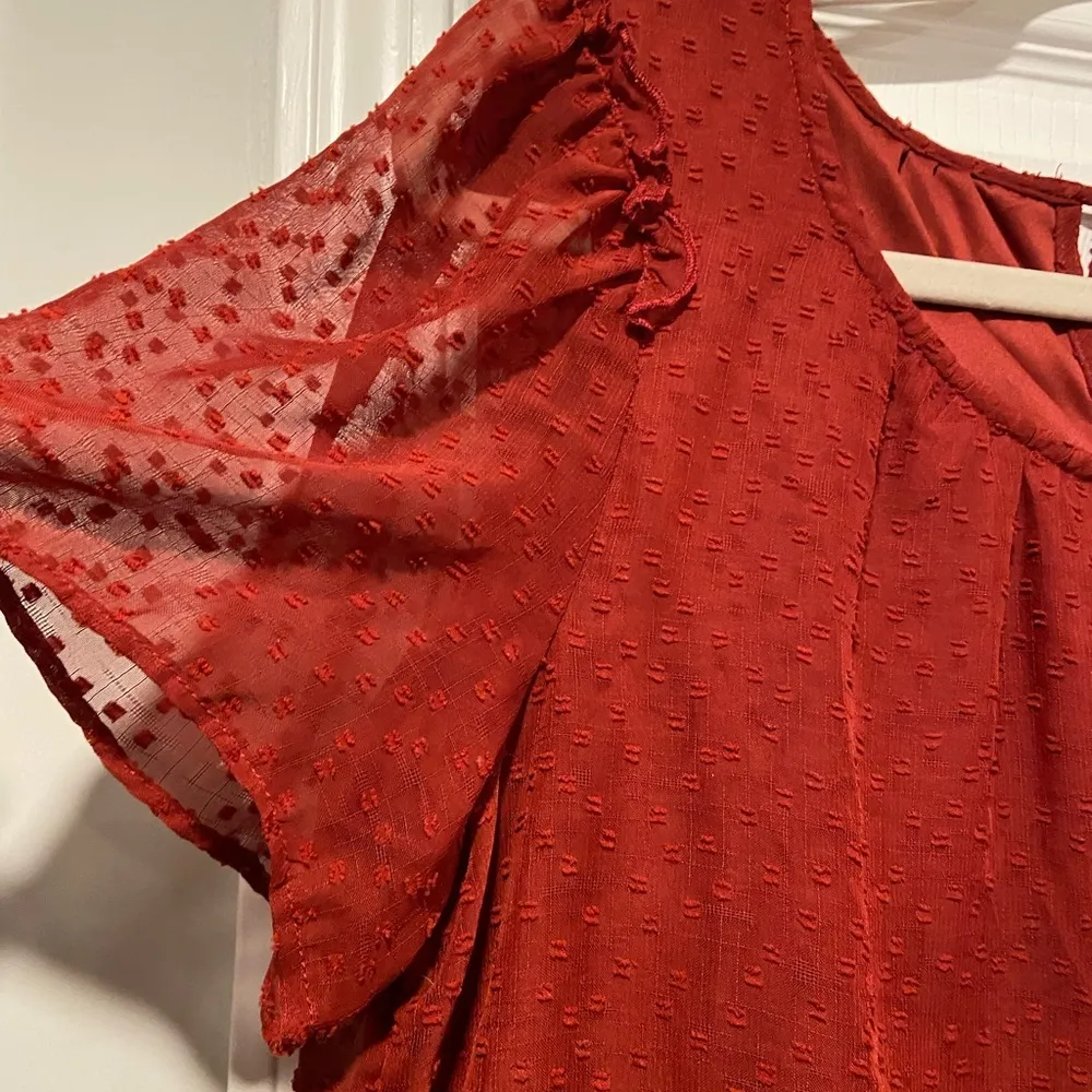 LC Lauren Conrad Size S Brick Red Lined Short Sleeve Textured Tie Back Blouse - Image 6