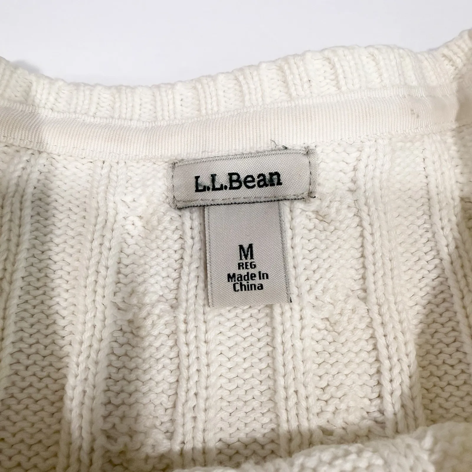 LL Bean Ivory Pullover Cable Crew Neck Long Sleeve Cotton Sweater Size MEDIUM - Image 10