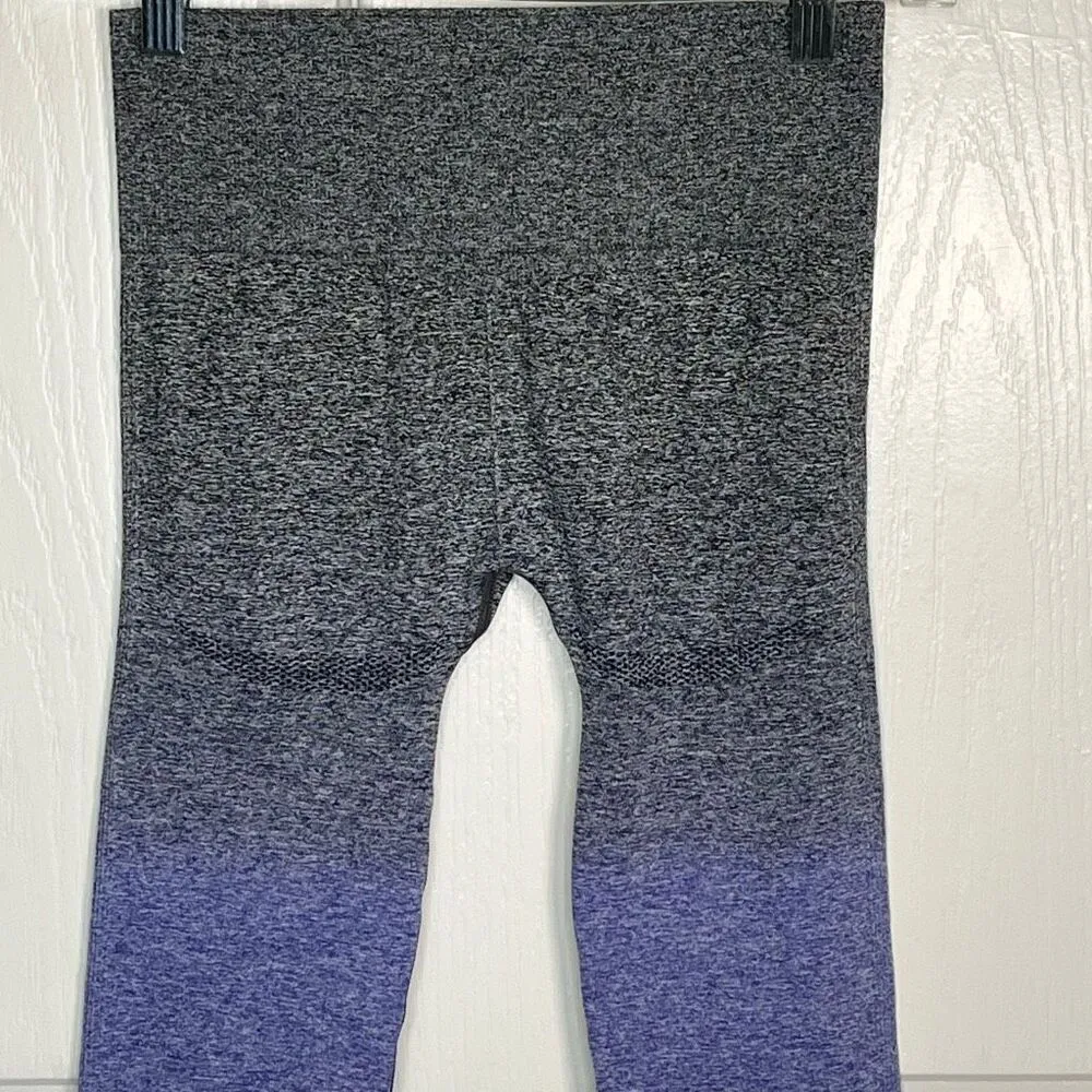Gymshark Adapt Ombre Seamless Leggings Gray Purple Sz S or M - Image 3