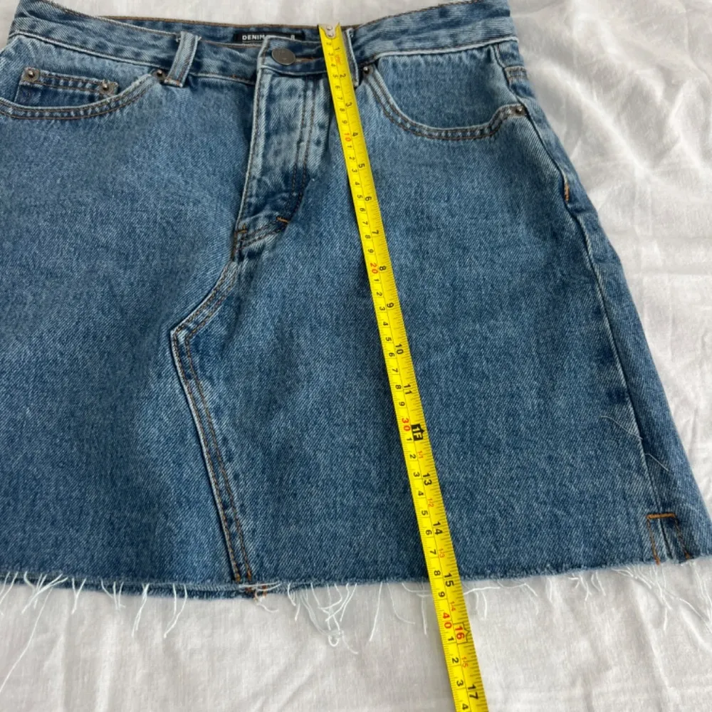 Glassons  denim skirt - Image 3