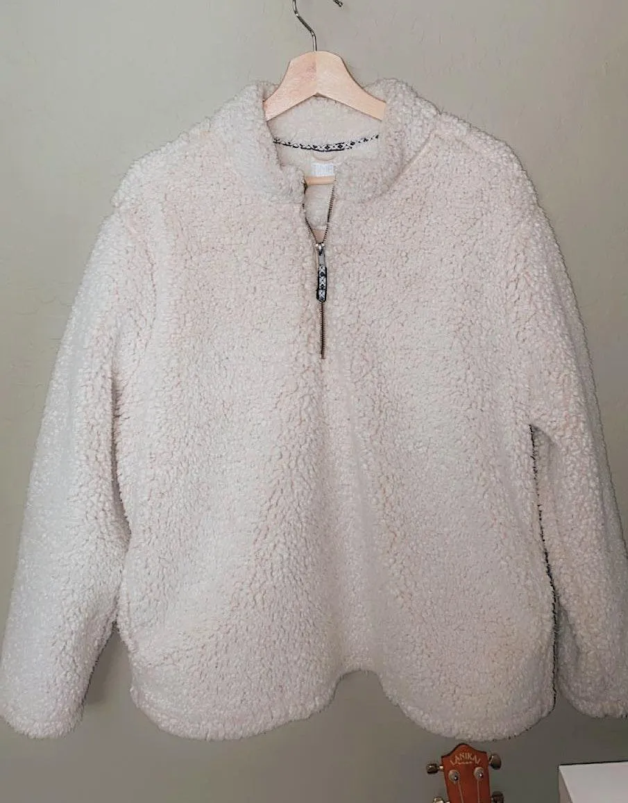 Time & Tru Oversized Fuzzy Sherpa - Image 2