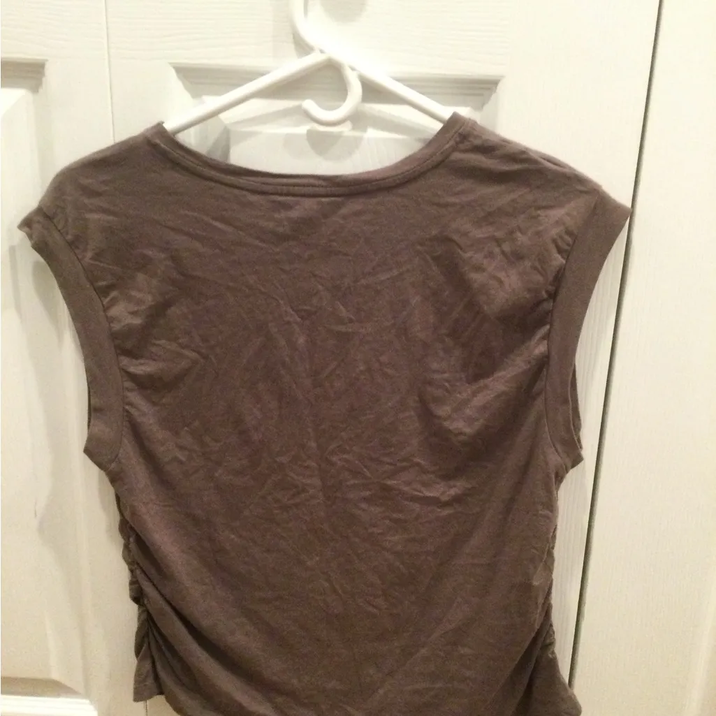 Elegant Brown Cap Sleeve Muscle Tee - Image 3