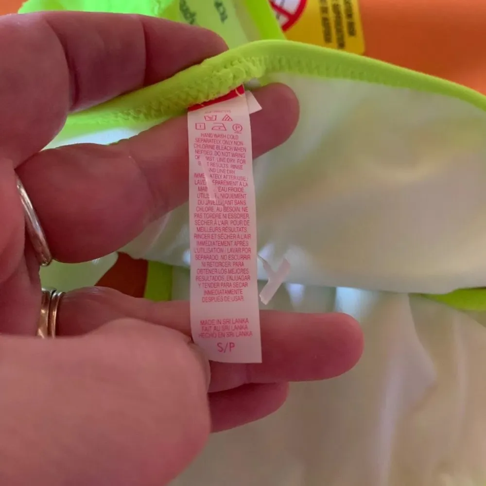 NWOT Victoria’s Secret Cheeky Swim Bottoms Size Small Neon Green - Image 12