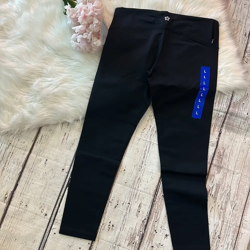 Tuff Athletics Women's Ultra Soft High Waist Yoga Pant Legging - Image 5