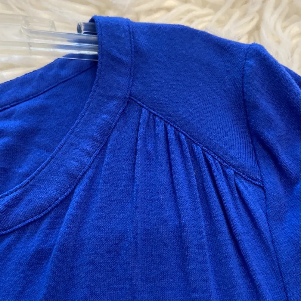 Lilly Pulitzer Shirt long sleeves size M color blue lengths 27” bust 36/38” - Image 11