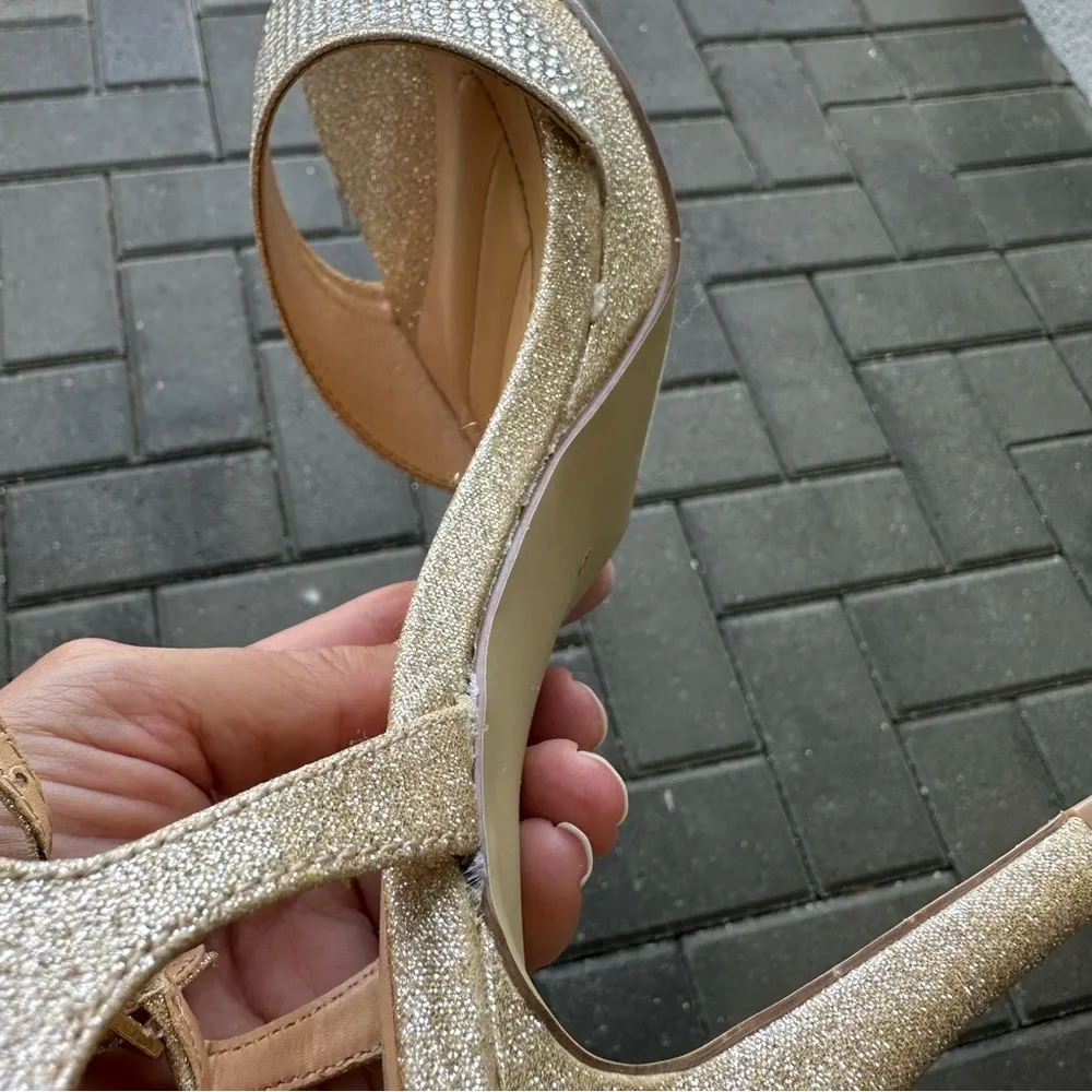 American Glamour gold sparkly  heels sz 6 - Image 14