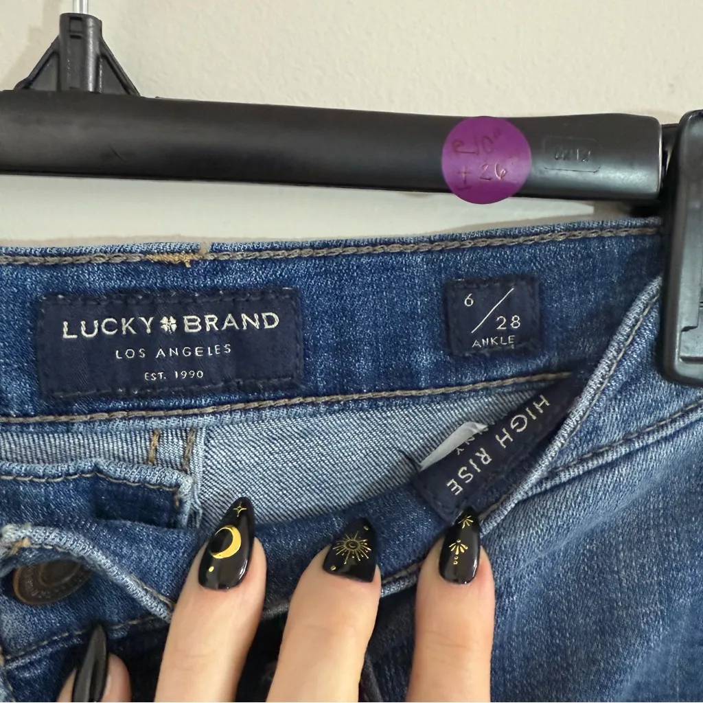 Lucky Brand Women's High Rise Skinny Bridgette Jeans Size 6 with 26” inseam - Image 2