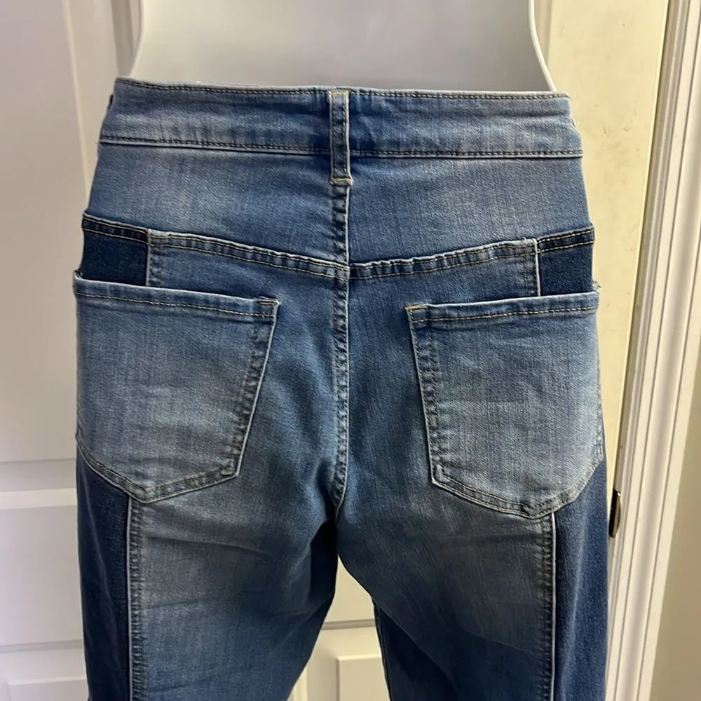 LOGO by Lori Goldstein Patchwork Blue Straight Leg 5 Distressed Jeans- Size 6 - Image 8