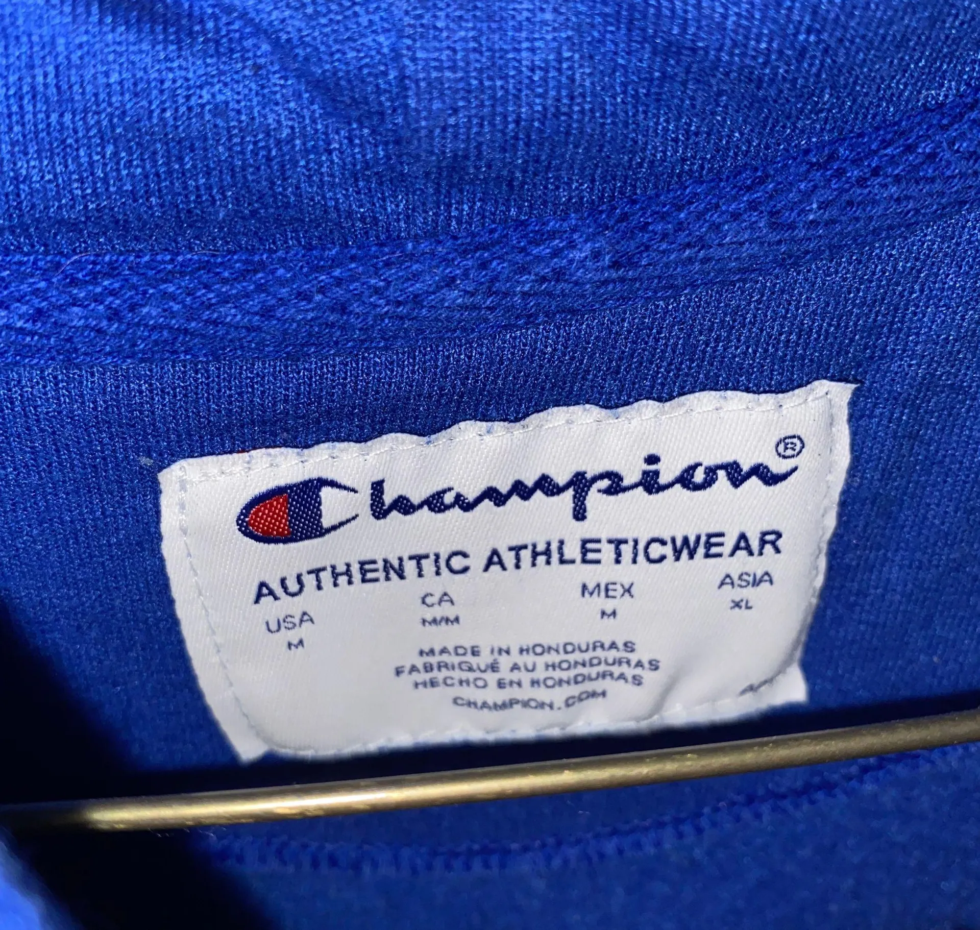 Champion Hoddie - Image 3