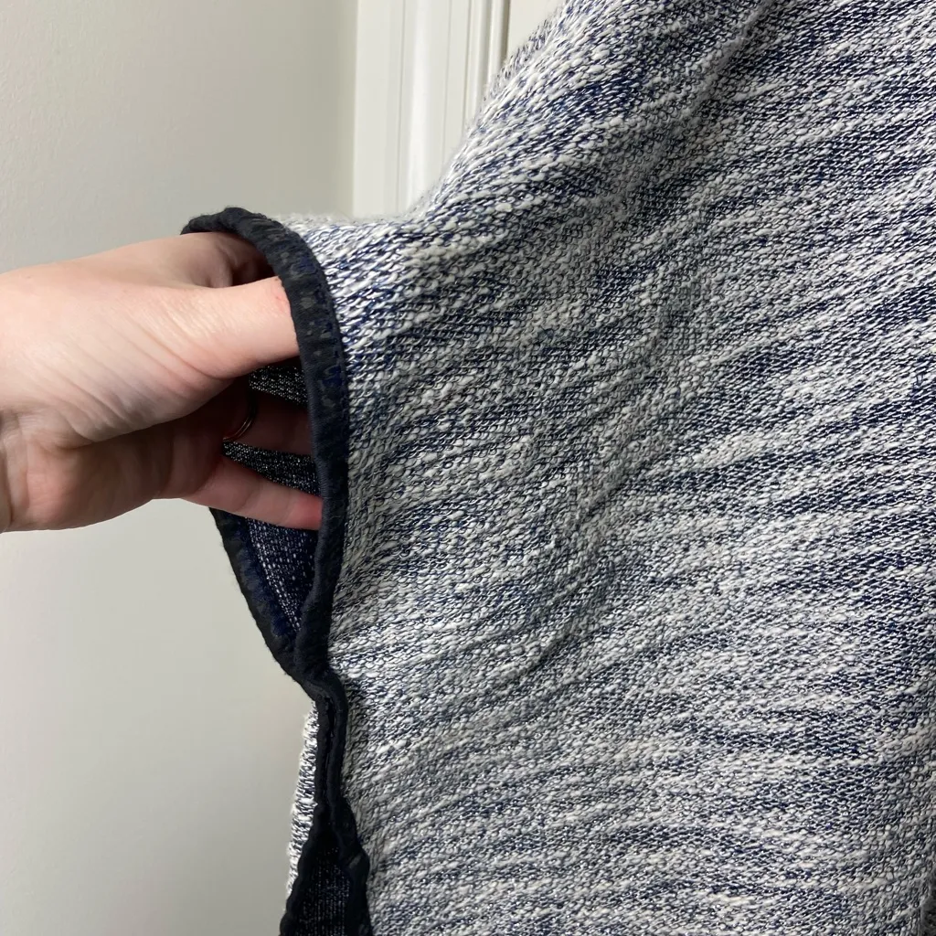 EUC Ruby Rd women’s blue white soft knit‎ cowl poncho pocket metallic sweater M Size M - Image 2