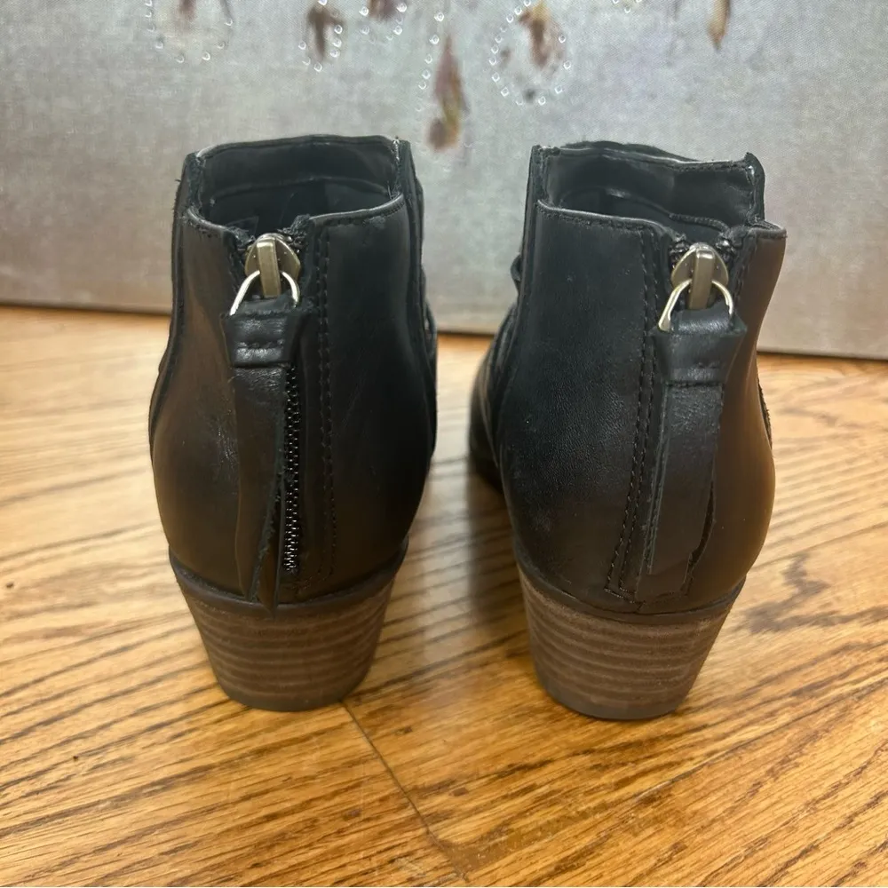 Clark’s | Spye Celeste Leather Booties Fringe Ankle Straps Size 7 - Image 2