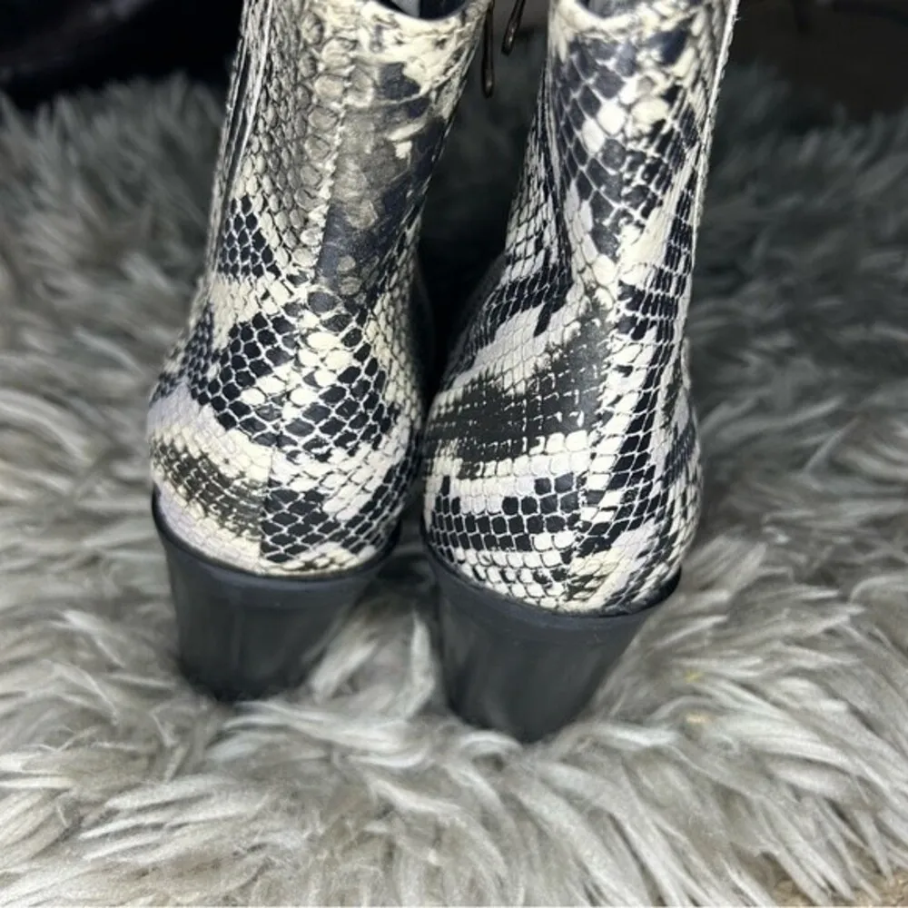 Blondo Waterproof leather snake print block heel booties size 7.5 - Image 6