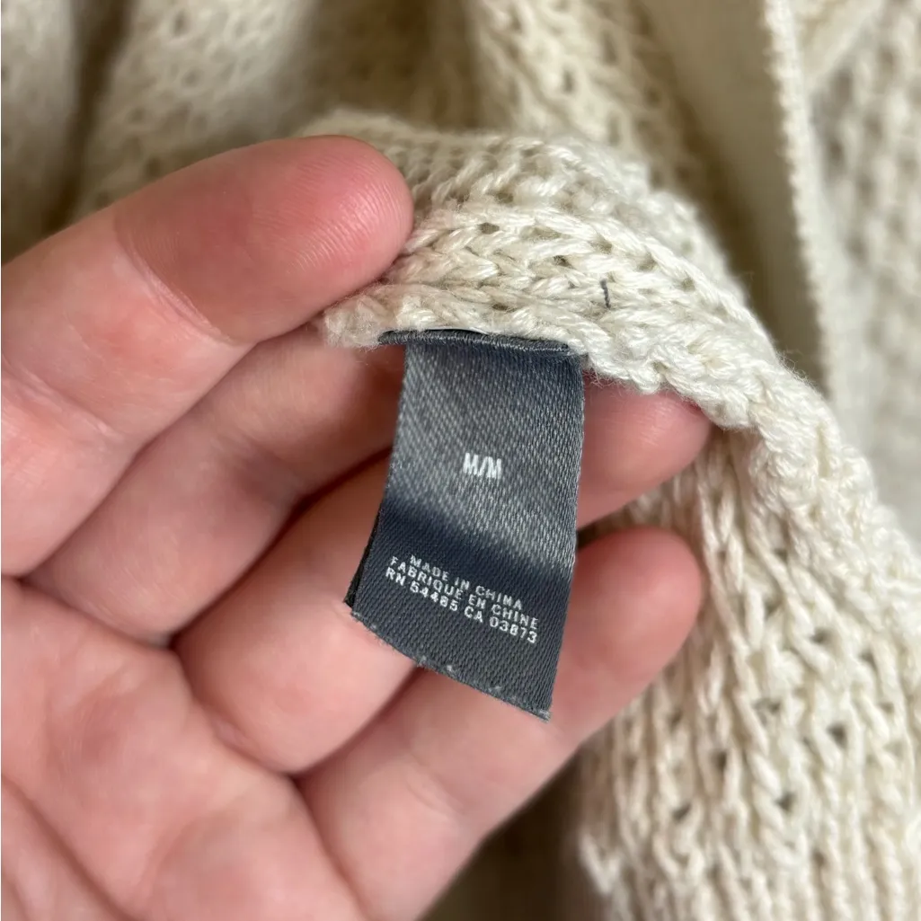 Aerie Woman’s Thick Chunky Knit Cream Coquette Cardigan Cozy Sweater Sz Medium - Image 4