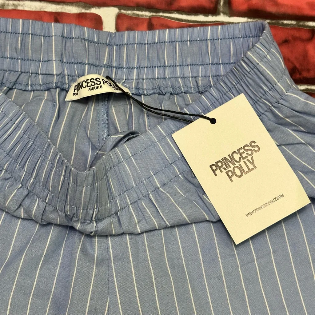 Princess Polly Blue Striped Shorts size 4 - Image 8