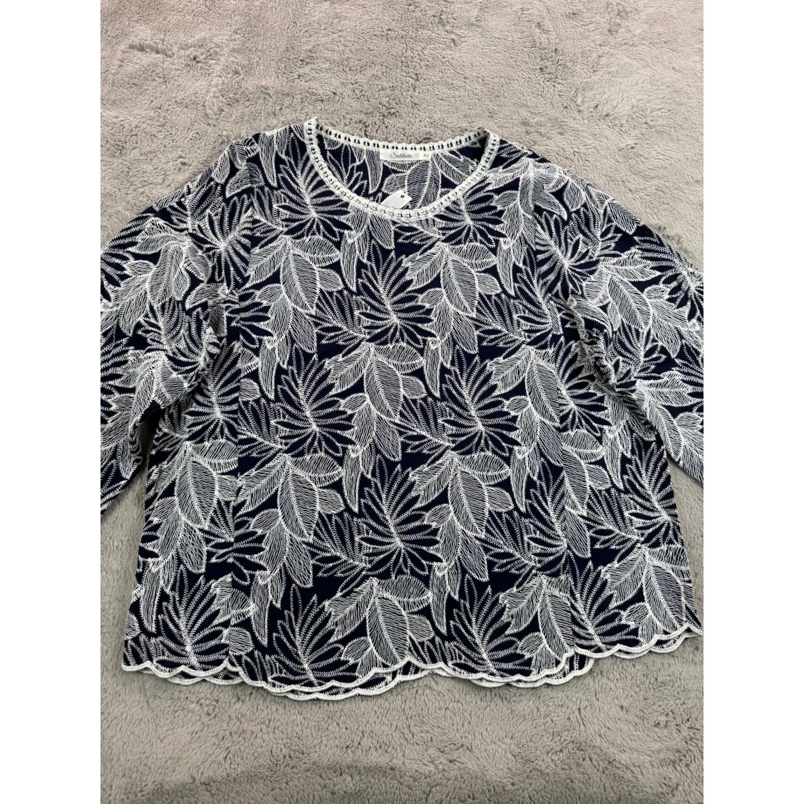 NWOT Solitaire by Zarr Khasla Floral‎ Lace Blouse 1X Embroidered Boho Scalloped - Image 7