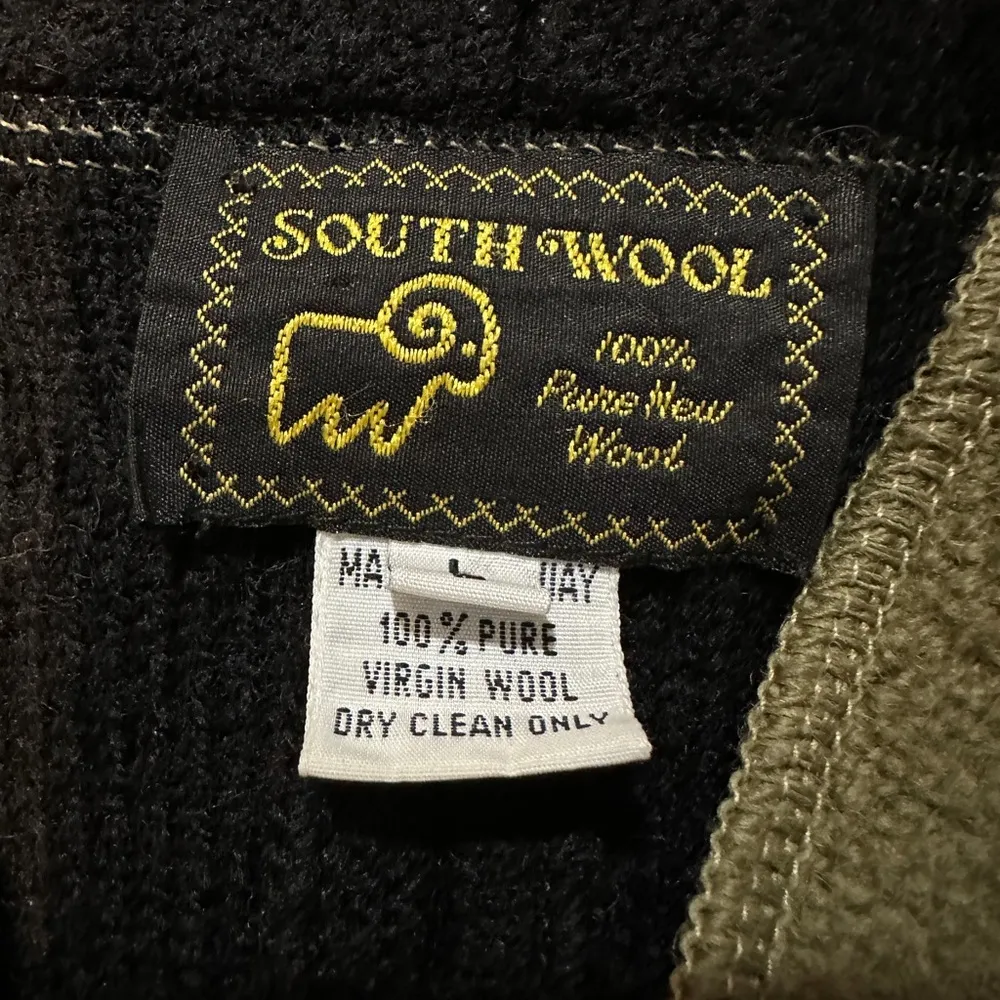 South Wool Vintage 1990s Y2K 100% Wool Olive Green Black Cardigan Sweater Large - Image 15