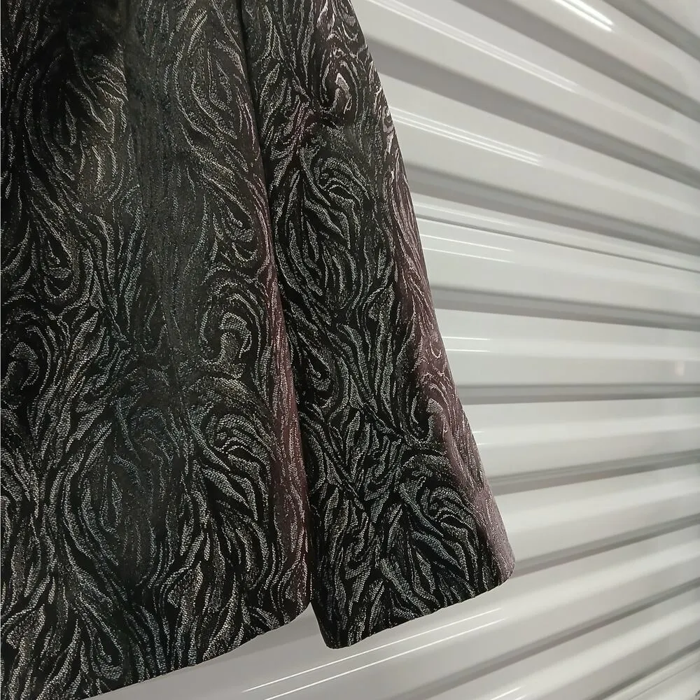 Le Suit 2 Pc Suit Womens 16W Silver Black Jacquard Blazer Skirt Business - Image 4