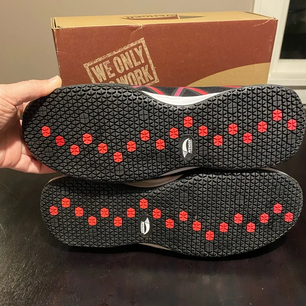 Avenger A1036 carbon fiber toe work shoe oil / slip resistant Pink/black 11 Wide Pink Size undefined - Image 8