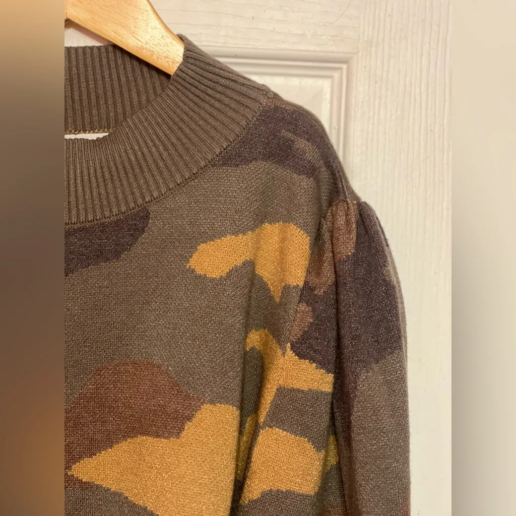 Six/Fifty Camo Pattern Mock Neck Sweater With Puff Sleeves Size M - Image 4