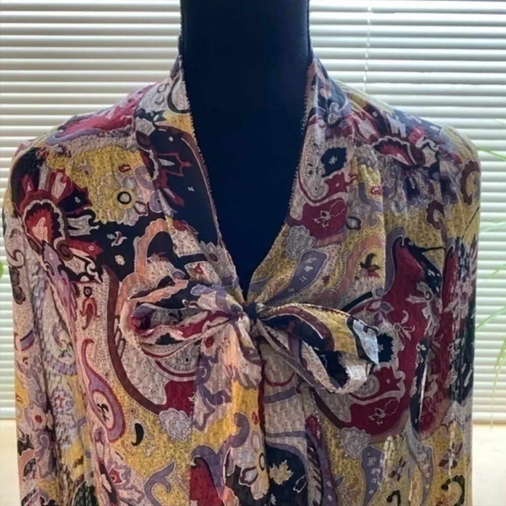 Diane Von Furstenburg Silk Multicolored Floral Paisley Tie Blouse Sz 0 - Image 9