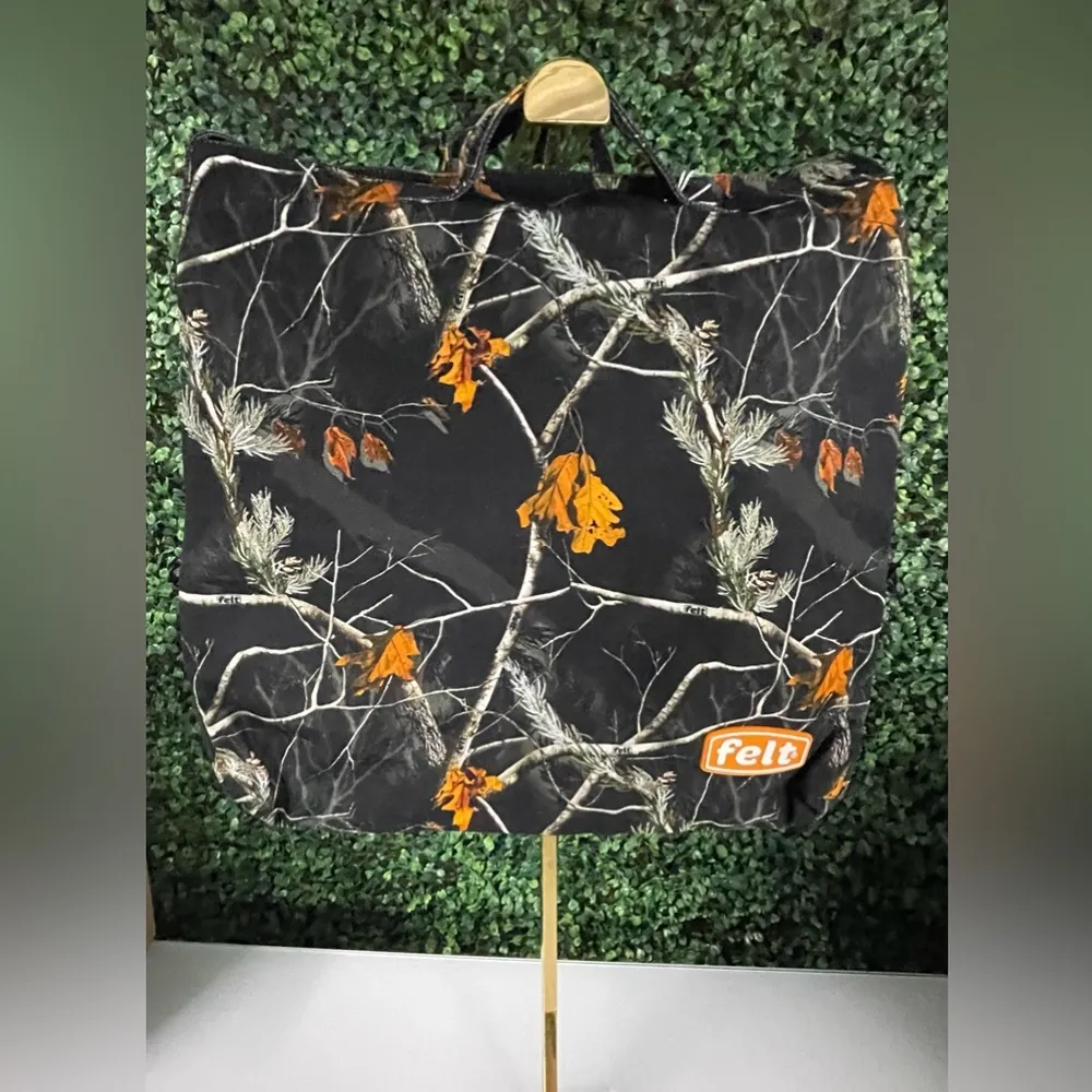 Felt (For Every Living Thing) - Image 11