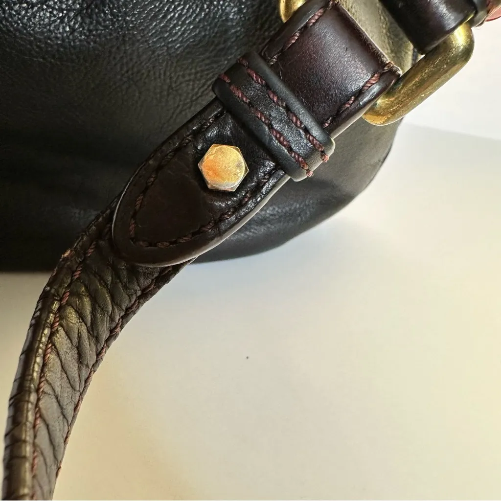 Marc Jacobs Classic Q Hillier Hobo Pebbled Leather Bag Black Brown Gold Hardwear - Image 11