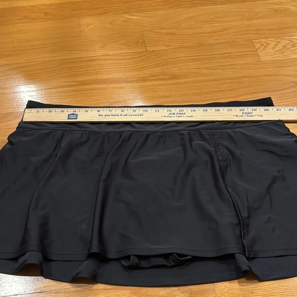 Kona sol women’s black swim skirt size 3X. - Image 2